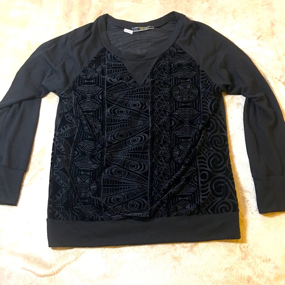 Dulcie burnout swirl pattern beautiful button back Size M
